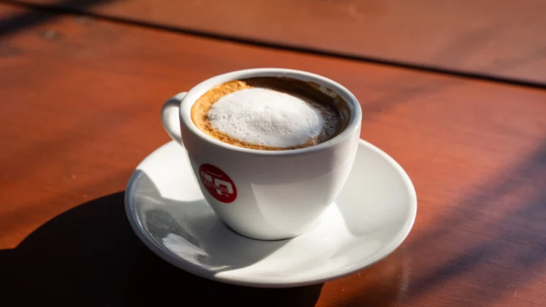 Tasse Spezialitätenkaffee